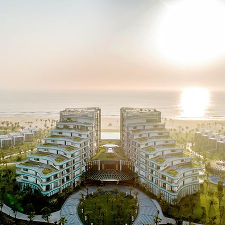 วินเพิร์ล รีสอร์ต แอนด์ กอล์ฟ นาม ฮอยอัน Hotel Ha Binh ภายนอก รูปภาพ