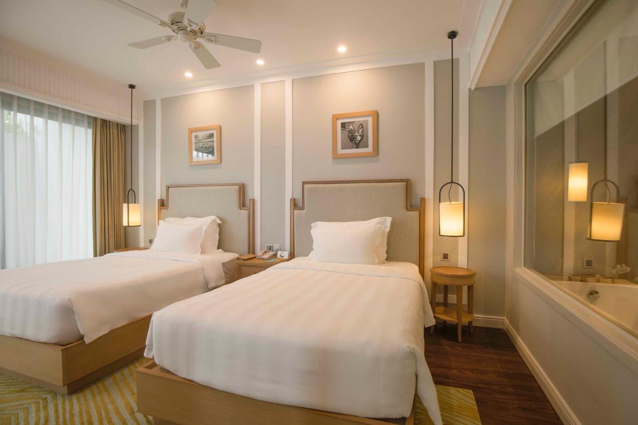 วินเพิร์ล รีสอร์ต แอนด์ กอล์ฟ นาม ฮอยอัน Hotel Ha Binh ภายนอก รูปภาพ
