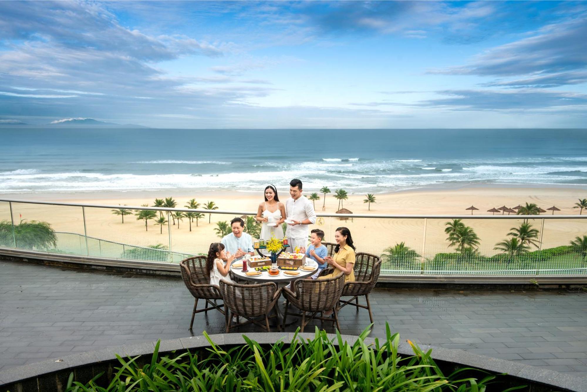 วินเพิร์ล รีสอร์ต แอนด์ กอล์ฟ นาม ฮอยอัน Hotel Ha Binh ภายนอก รูปภาพ