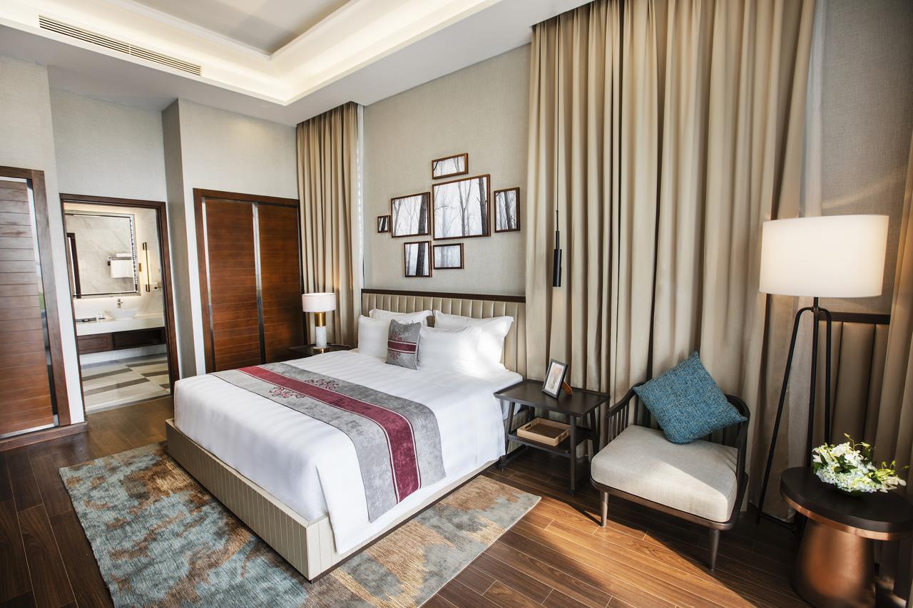 วินเพิร์ล รีสอร์ต แอนด์ กอล์ฟ นาม ฮอยอัน Hotel Ha Binh ภายนอก รูปภาพ