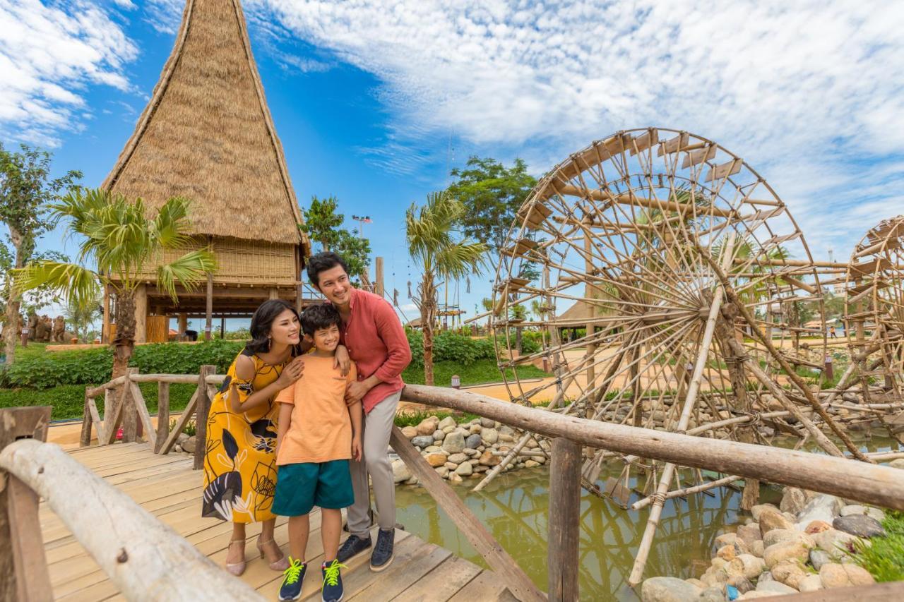 วินเพิร์ล รีสอร์ต แอนด์ กอล์ฟ นาม ฮอยอัน Hotel Ha Binh ภายนอก รูปภาพ